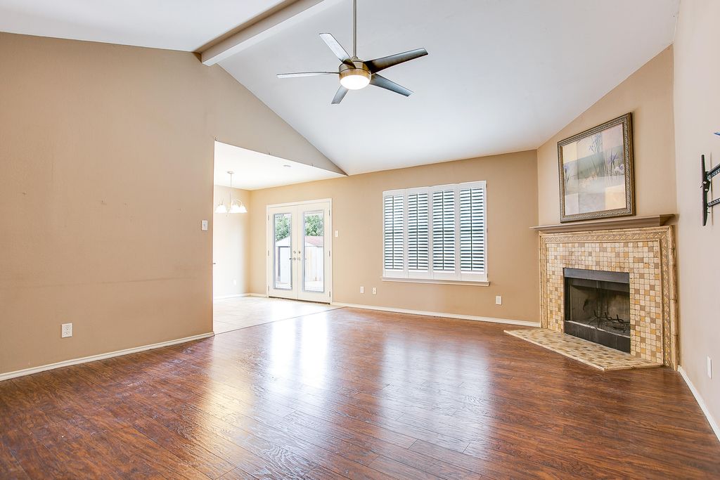 Image 9 of property listing at 1204 George Lane, San Angelo, TX 76905