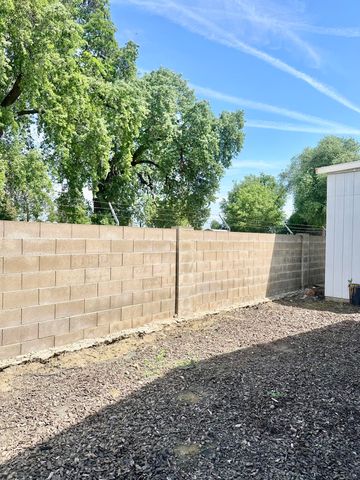 720 E Worth Avenue 82, Porterville, CA 93257