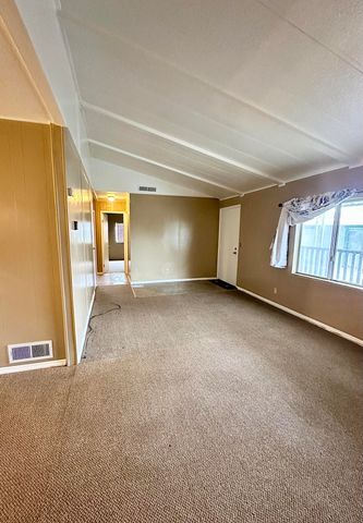 720 E Worth Avenue 82, Porterville, CA 93257