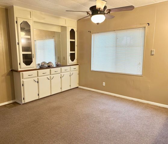 720 E Worth Avenue 82, Porterville, CA 93257