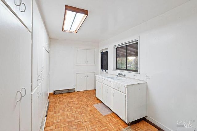 5823 CA-12 Hwy, Santa Rosa, CA 95409