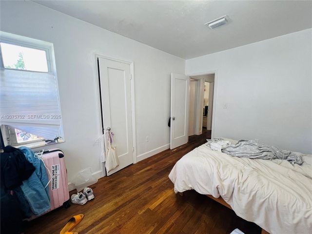 3072 SW 16th Street 3, Miami, FL 33145