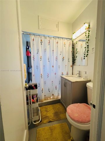 3072 SW 16th Street 3, Miami, FL 33145