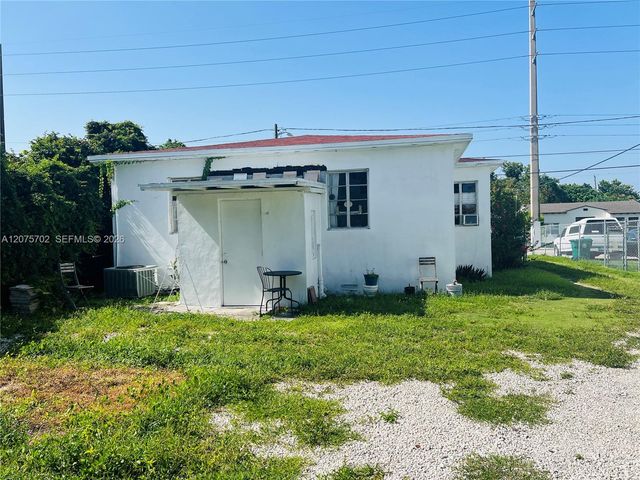 3072 SW 16th Street 3, Miami, FL 33145
