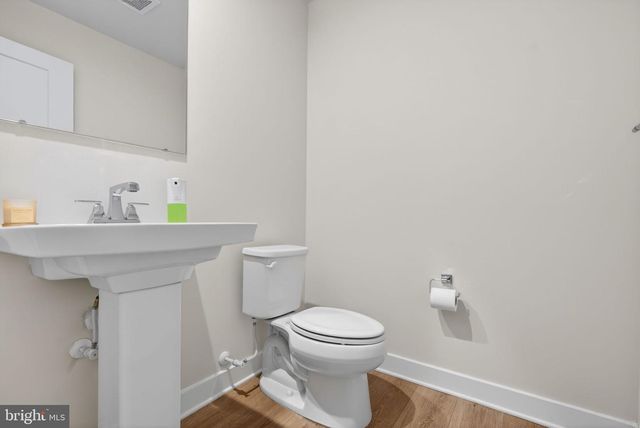 54 SIDNEY LN, Stratford, NJ 08084