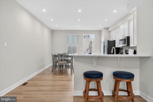 54 SIDNEY LN, Stratford, NJ 08084