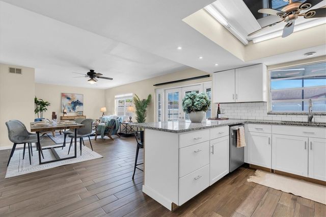 7602 WINGING WAY DRIVE, Tampa, FL 33615