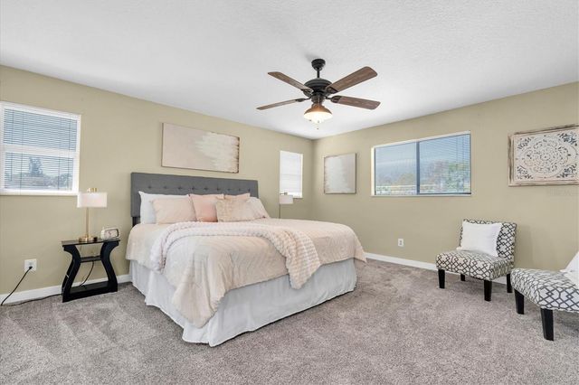 7602 WINGING WAY DRIVE, Tampa, FL 33615