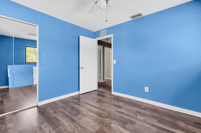 7602 WINGING WAY DRIVE, Tampa, FL 33615