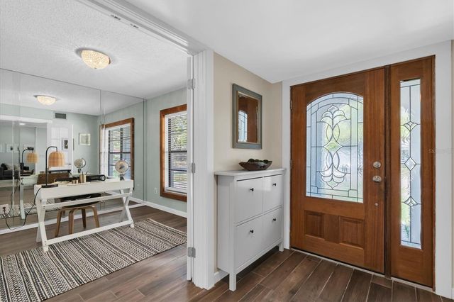 7602 WINGING WAY DRIVE, Tampa, FL 33615