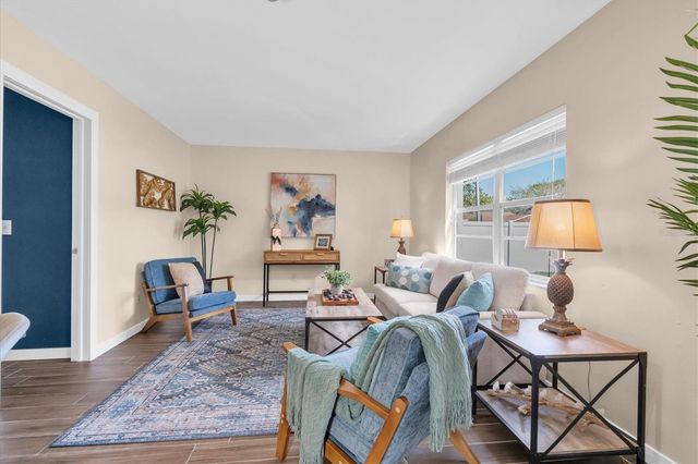 7602 WINGING WAY DRIVE, Tampa, FL 33615