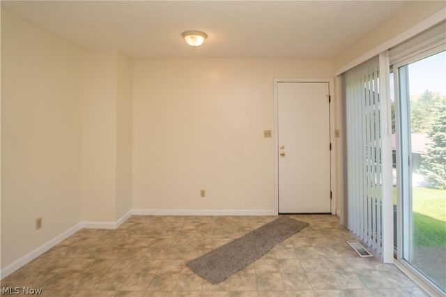 3615-3617 Mount Pleasant Street NW, North Canton, OH 44720