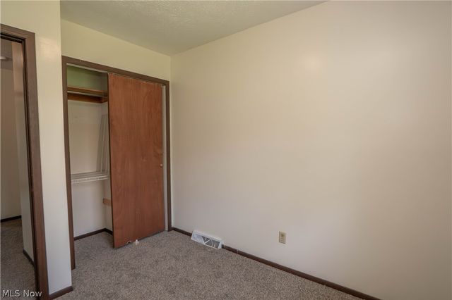 3615-3617 Mount Pleasant Street NW, North Canton, OH 44720