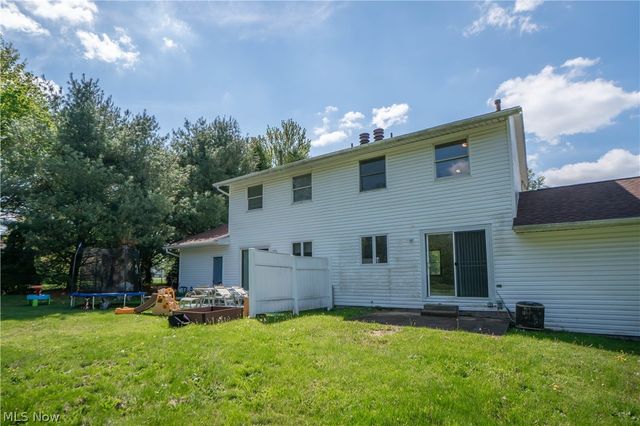 3615-3617 Mount Pleasant Street NW, North Canton, OH 44720