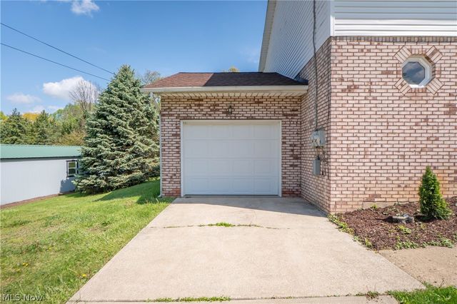 3615-3617 Mount Pleasant Street NW, North Canton, OH 44720