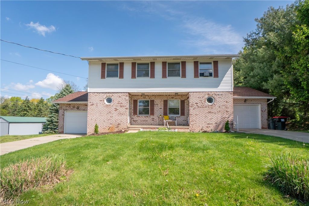 3615-3617 Mount Pleasant Street NW, North Canton, OH 44720