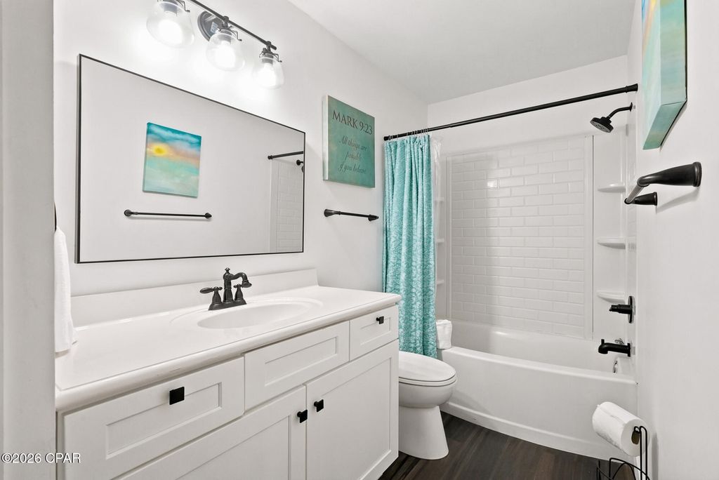 Image 19 of property listing at 7125 N Lagoon Drive O, Panama City Beach, FL 32408