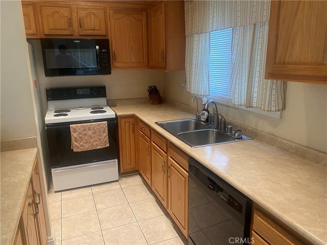 3342 Bradbury Road 20, Los Alamitos, CA 90720