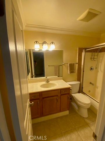 3342 Bradbury Road 20, Los Alamitos, CA 90720