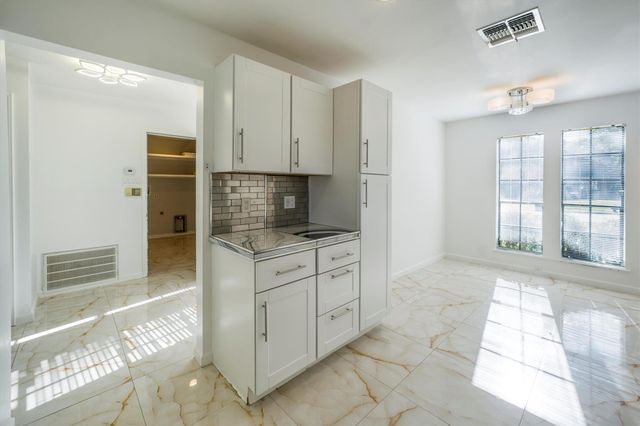 3203 Golden Willow Drive, Houston, TX 77339