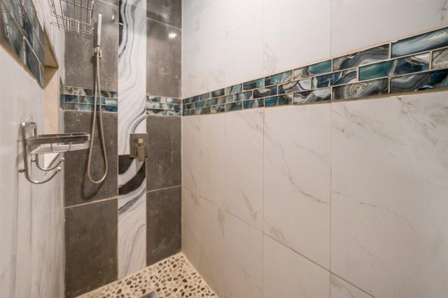 3203 Golden Willow Drive, Houston, TX 77339