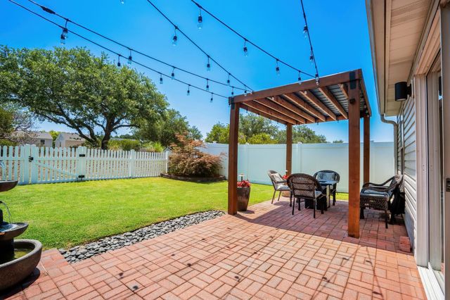 228 Bittersweet Ln., Myrtle Beach, SC 29579