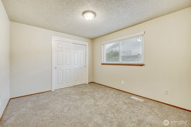 7807 76th Avenue SW, Lakewood, WA 98498