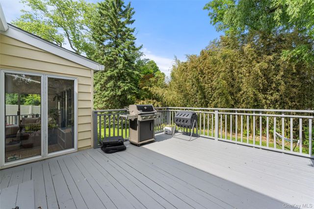 3 Jennifer Lane, Hartsdale, NY 10530