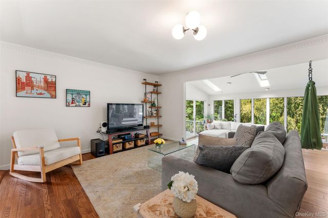 3 Jennifer Lane, Hartsdale, NY 10530