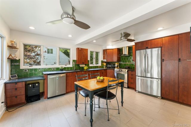3 Jennifer Lane, Hartsdale, NY 10530