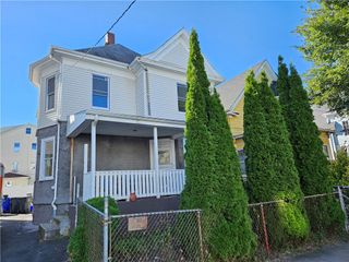 176 reynolds Avenue, Providence, RI 02905