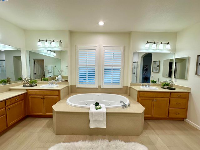 372 S Caballo Street, Mountain House, CA 95391