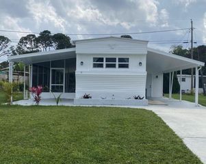 92 NE 15th Terrace, Stuart, FL 34994