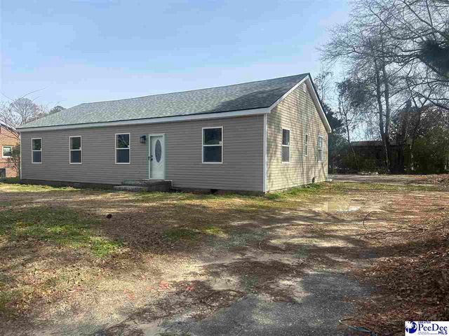 207 W Smith Ave, Darlington, SC 29532