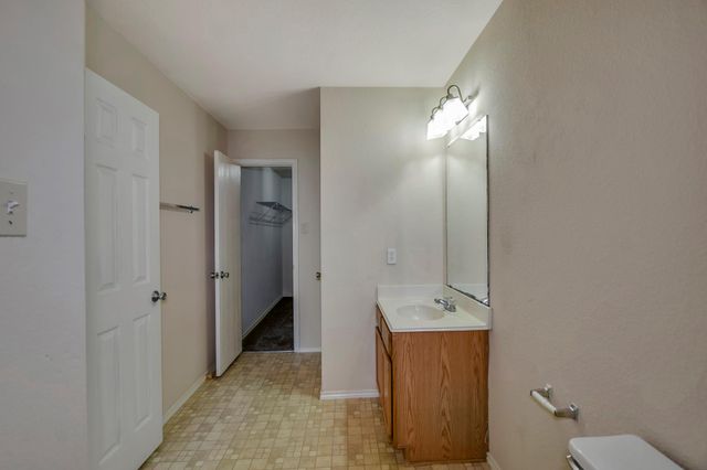 18231 Valebluff Lane, Cypress, TX 77429