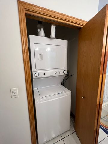 4101 N Kenmore Avenue 3S, Chicago, IL 60613