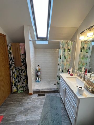 4101 N Kenmore Avenue 3S, Chicago, IL 60613