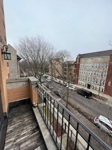 4101 N Kenmore Avenue 3S, Chicago, IL 60613