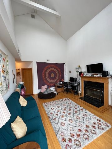 4101 N Kenmore Avenue 3S, Chicago, IL 60613