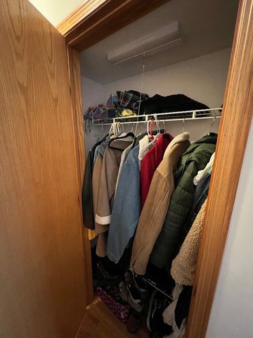 4101 N Kenmore Avenue 3S, Chicago, IL 60613