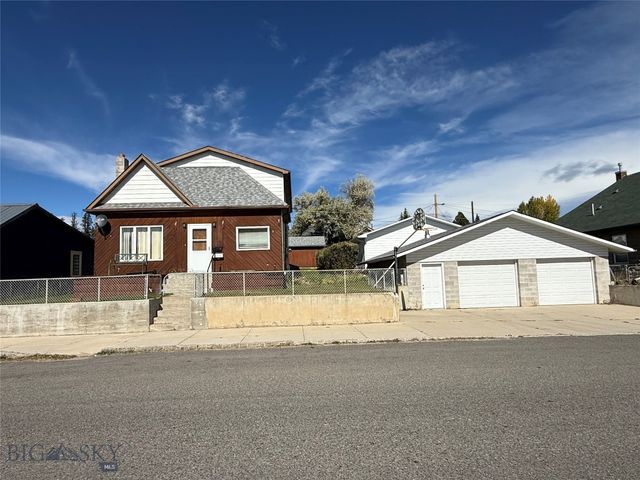 933 Zarelda, Butte, MT 59701 property photo