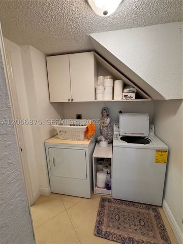 16261 SW 101st Ter, Miami, FL 33196