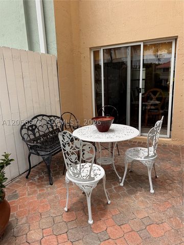 16261 SW 101st Ter, Miami, FL 33196