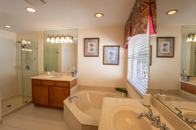 8789 Sandy Crest Lane, Boynton Beach, FL 33473