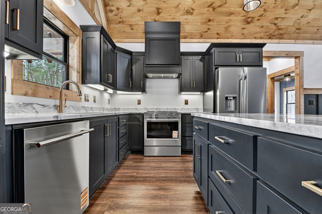 191 Hilton Drive, Ellijay, GA 30540