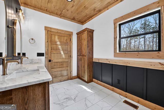 191 Hilton Drive, Ellijay, GA 30540
