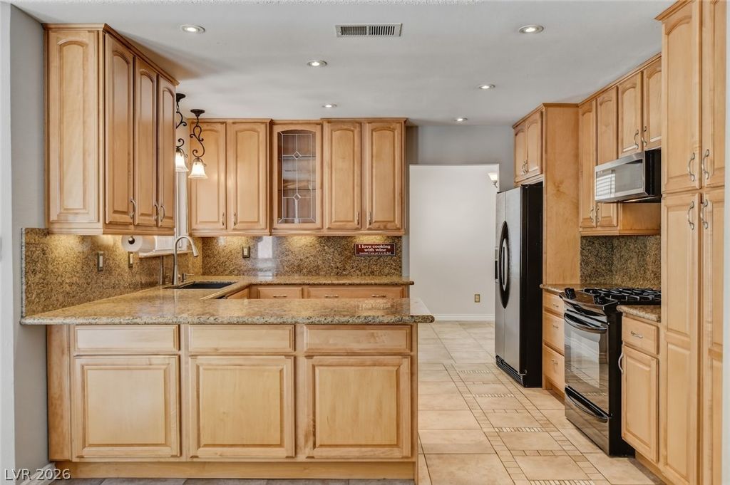 1827 Escondido Terrace, Henderson, NV 89074