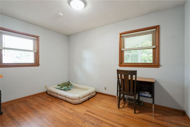 1215 Brockman Drive SE, Cedar Rapids, IA 52403