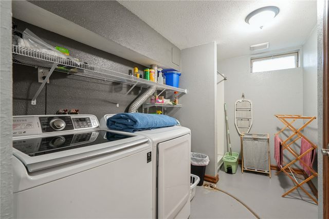 1215 Brockman Drive SE, Cedar Rapids, IA 52403