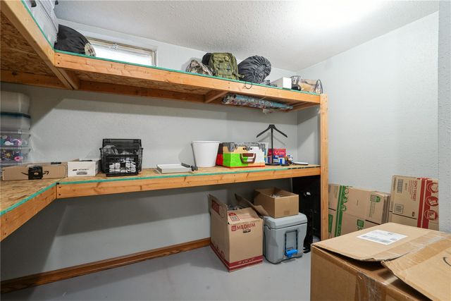1215 Brockman Drive SE, Cedar Rapids, IA 52403